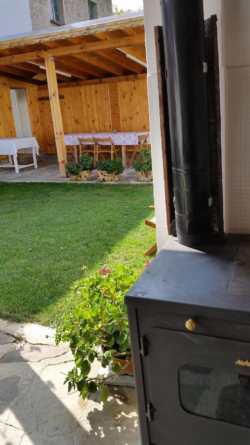 Villa Ani Gorna Kovachitsa Bagian luar foto